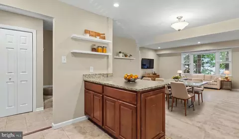 Entry Way - 6629 Burlington Pl, Springfield, VA 22152 photo 11 of 11