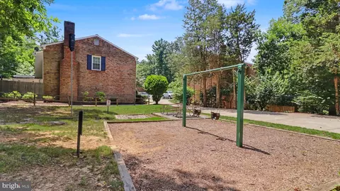Exterior - 6629 Burlington Pl, Springfield, VA 22152 photo 9 of 16