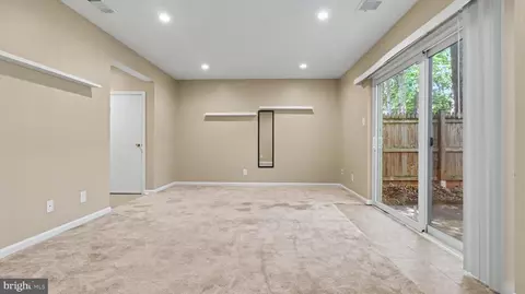 Living - 6629 Burlington Pl, Springfield, VA 22152 photo 2 of 6