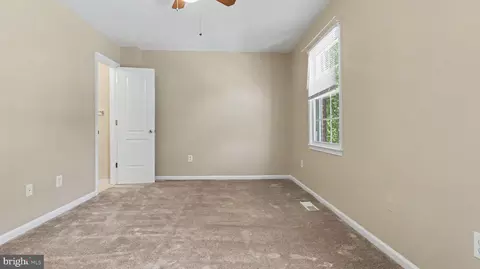 Entry Way - 6629 Burlington Pl, Springfield, VA 22152 photo 7 of 11