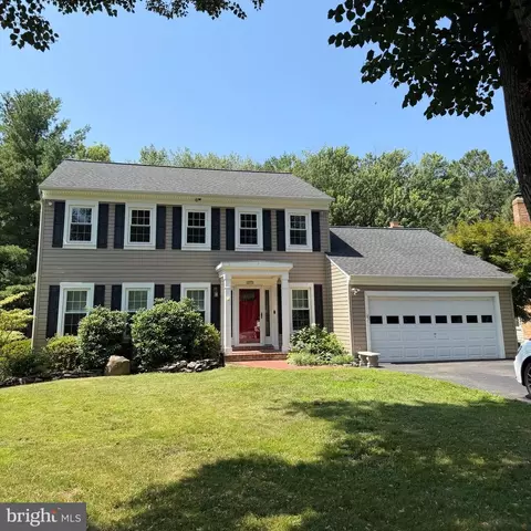12773 Flat Meadow Ln, Herndon, VA 20171