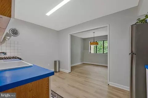 Dining - 1663 Parkcrest Cir #200, Reston, VA 20190 photo 2 of 2