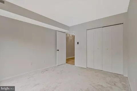 Bedroom - 1663 Parkcrest Cir #200, Reston, VA 20190 photo 4 of 4