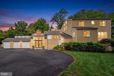 1316 Alps Dr, Mclean, VA 22102
