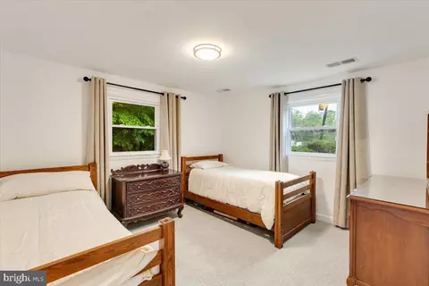 Bedroom - 6225 Kellogg Dr, Mclean, VA 22101 photo 7 of 8