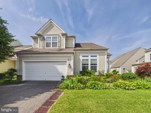 13507 Jeb Stuart Sq, Centreville, VA 20120