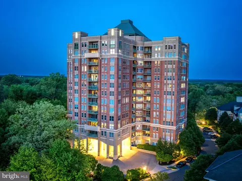 11776 Stratford House Pl #1106, Reston, VA 20190