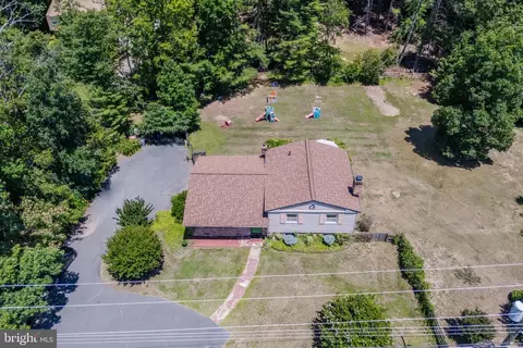 3425 W Ox Rd, Herndon, VA 20171