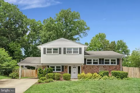 8406 Wagon Wheel Rd, Alexandria, VA 22309