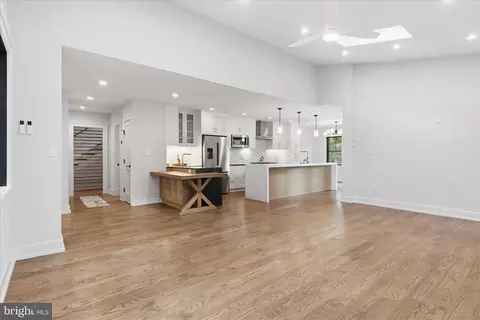 Other - 5921 Chesterbrook Rd, Mclean, VA 22101 photo 2 of 26