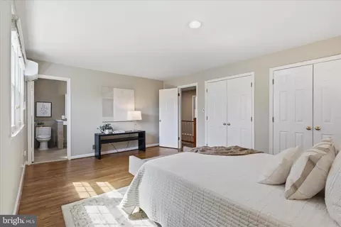Bedroom - 1335 Macbeth St, Mclean, VA 22102 photo 3 of 5