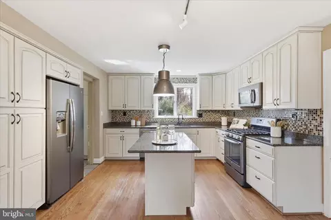 Kitchen - 1335 Macbeth St, Mclean, VA 22102 photo 1 of 5