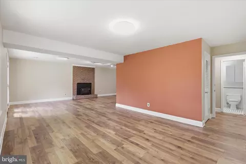 Living - 1335 Macbeth St, Mclean, VA 22102 photo 8 of 8