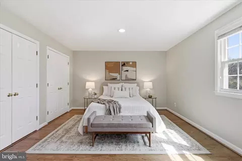 Bedroom - 1335 Macbeth St, Mclean, VA 22102 photo 2 of 5