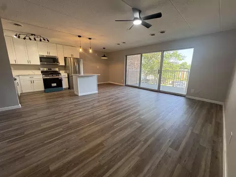 2616 Redcoat Dr #191, Alexandria, VA 22303