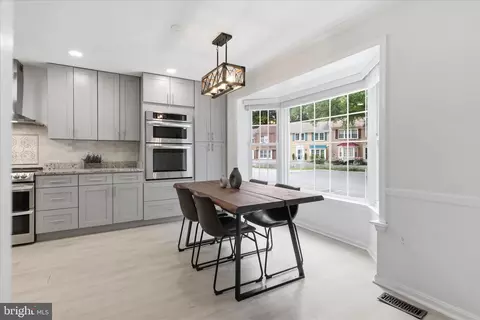 Kitchen - 9032 Rosewall Ct, Springfield, VA 22152 photo 2 of 5