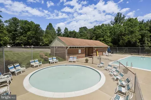 Exterior - 9032 Rosewall Ct, Springfield, VA 22152 photo 14 of 18
