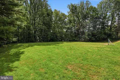 Exterior - 9032 Rosewall Ct, Springfield, VA 22152 photo 12 of 18