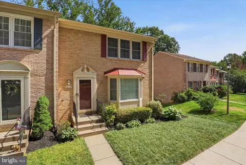 Exterior - 9032 Rosewall Ct, Springfield, VA 22152 photo 3 of 18
