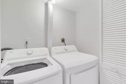 Other - 10669 Spring Oak Ct, Burke, VA 22015 photo 11 of 12