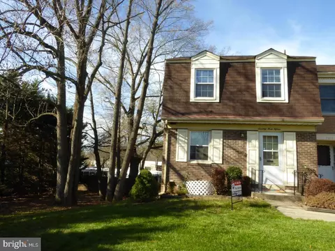 7315 Byeforde Ct, Springfield, VA 22150