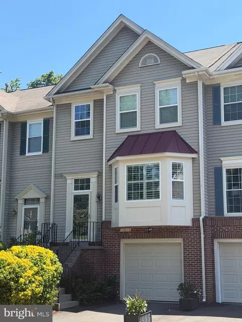 13014 Quartz Ln, Clifton, VA 20124