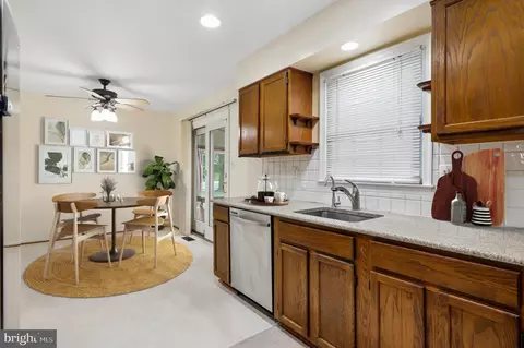 Other - 7408 Spring Tree Dr, Springfield, VA 22153 photo 1 of 9