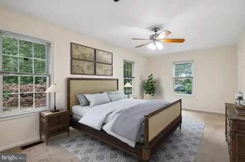 Bedroom - 7408 Spring Tree Dr, Springfield, VA 22153 photo 1 of 8
