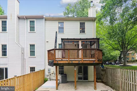 Exterior - 7408 Spring Tree Dr, Springfield, VA 22153 photo 4 of 11