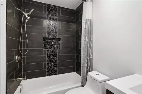 Bath - 7408 Spring Tree Dr, Springfield, VA 22153 photo 5 of 7