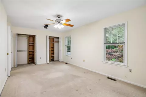 Bedroom - 7408 Spring Tree Dr, Springfield, VA 22153 photo 2 of 8