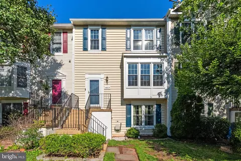 14519 Sully Lake Ct, Centreville, VA 20120