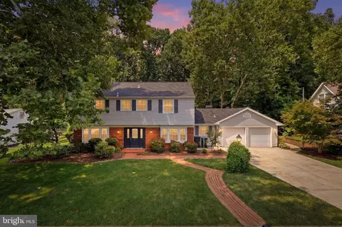 12830 Mount Royal Ln, Fairfax, VA 22033