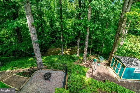 Exterior - 8640 Victoria Rd, Springfield, VA 22151 photo 13 of 22