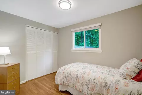 Bedroom - 8640 Victoria Rd, Springfield, VA 22151 photo 1 of 10