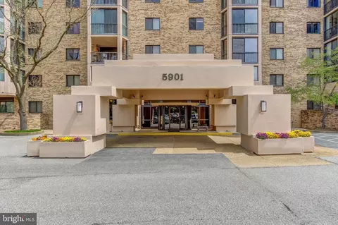 5901 Mount Eagle Dr #903, Alexandria, VA 22303