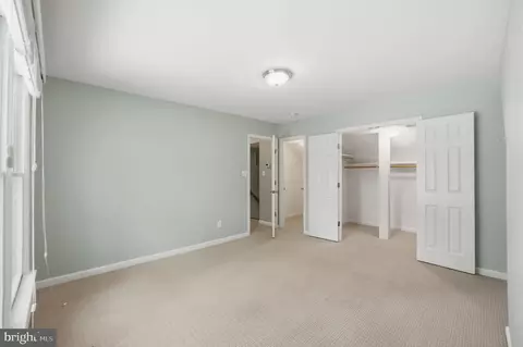 Bedroom - 1904 Poole Ln, Mclean, VA 22101 photo 4 of 6