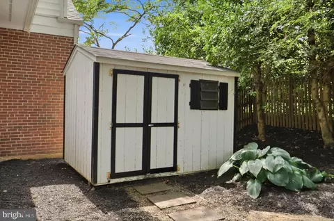 Other - 1904 Poole Ln, Mclean, VA 22101 photo 11 of 12