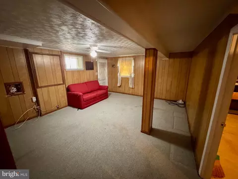 Living - 8016 Rockwood Ct, Springfield, VA 22153 photo 6 of 7