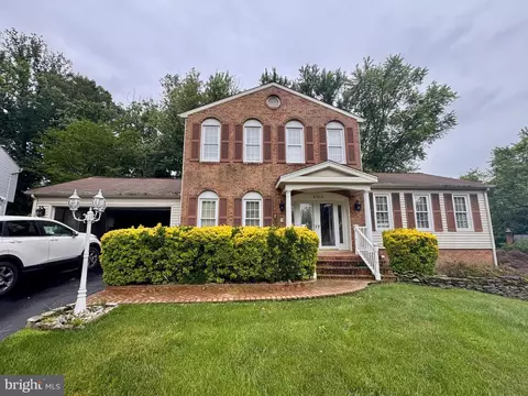 Exterior - 8016 Rockwood Ct, Springfield, VA 22153 photo 2 of 14
