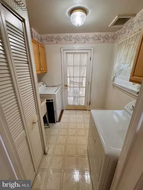 Other - 8016 Rockwood Ct, Springfield, VA 22153 photo 6 of 13