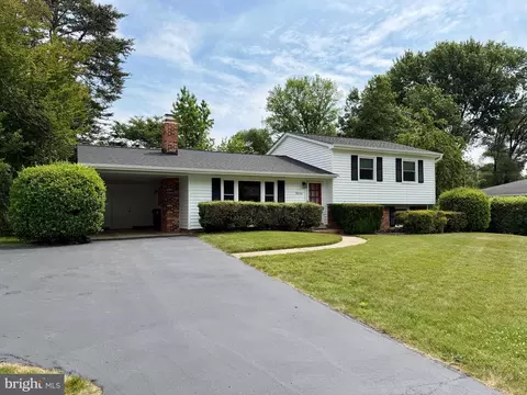 5616 Ashfield Rd, Alexandria, VA 22315