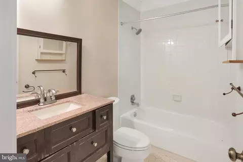 Bath - 11172 Glade Dr, Reston, VA 20191 photo 1 of 1