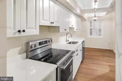 Other - 11172 Glade Dr, Reston, VA 20191 photo 3 of 23