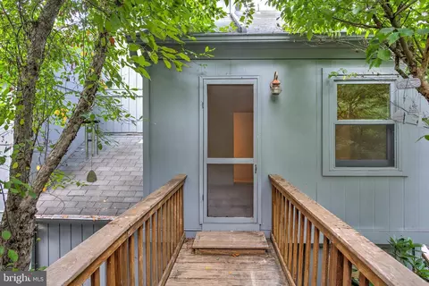 Other - 11172 Glade Dr, Reston, VA 20191 photo 13 of 23