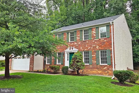 5908 Oakland Park Dr, Burke, VA 22015