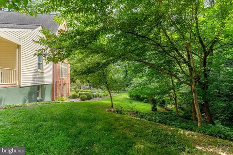 Exterior - 7131 Woodland Dr, Springfield, VA 22151 photo 14 of 31