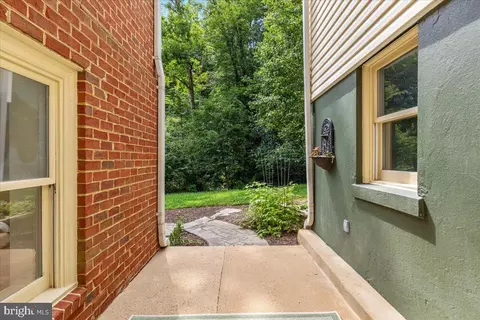 Exterior - 7131 Woodland Dr, Springfield, VA 22151 photo 16 of 31