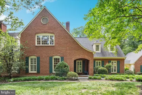 Exterior - 7131 Woodland Dr, Springfield, VA 22151 photo 25 of 31