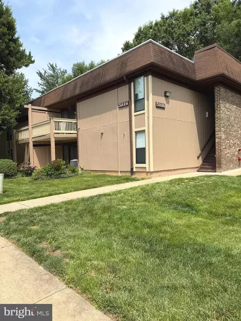 5816 P Royal Ridge Dr, Springfield, VA 22152